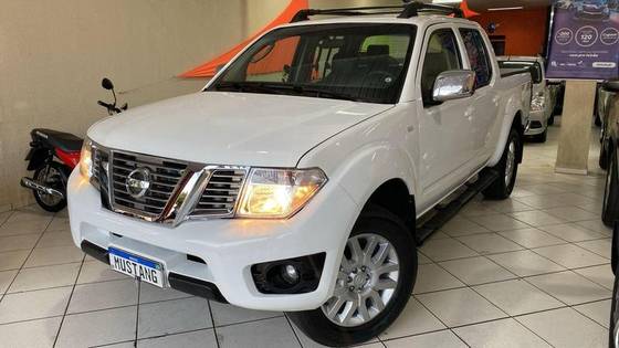 NISSAN FRONTIER 2.5 SL 4X4 CD TURBO ELETRONIC DIESEL 4P AUTOMÁTICO NISSAN FRONTIER 2.5 SL 4X4 CD TURBO ELETRONIC DIESEL 4P AUTOMÁTICO
